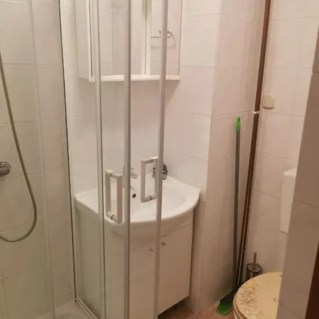 Apartament Ivi *