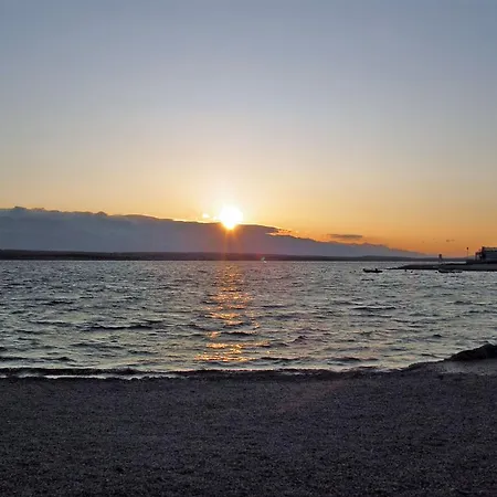 Ivi Apartament *