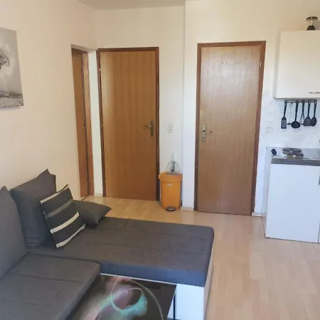 Ivi Apartment