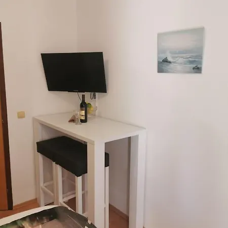 Ivi Apartment