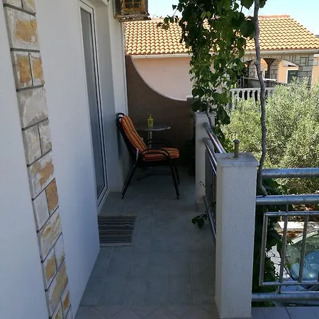 Ivi